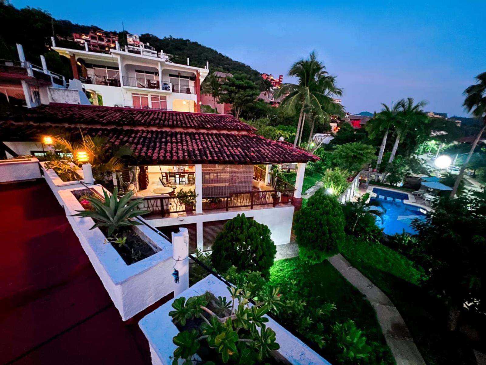 Hotel Villas Ema Zihuatanejo Extérieur photo