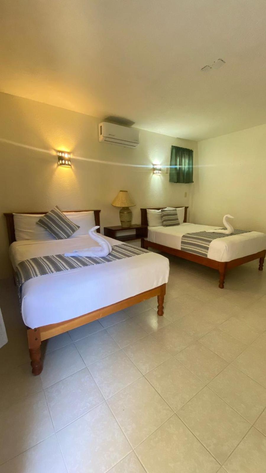 Hotel Villas Ema Zihuatanejo Extérieur photo