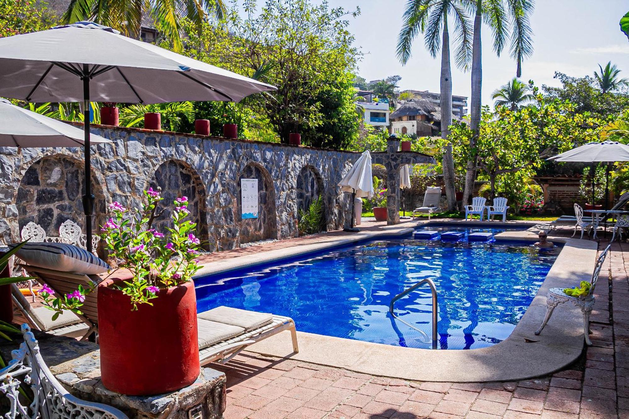 Hotel Villas Ema Zihuatanejo Extérieur photo